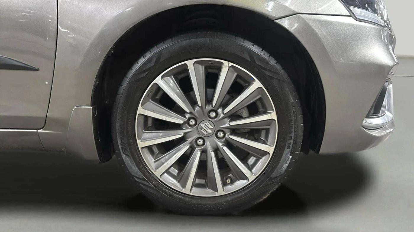 2020 Maruti Ciaz ALPHA 1.5 SHVS PETROL, Petrol, Manual, 49,434 km, Right Front Wheel