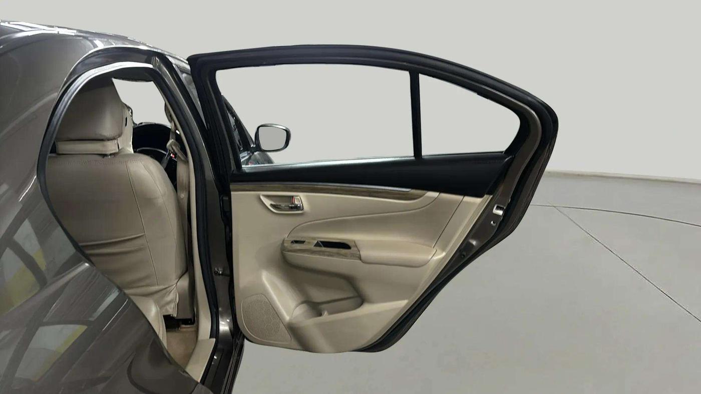 2020 Maruti Ciaz ALPHA 1.5 SHVS PETROL, Petrol, Manual, 49,434 km, RHS Rear Door