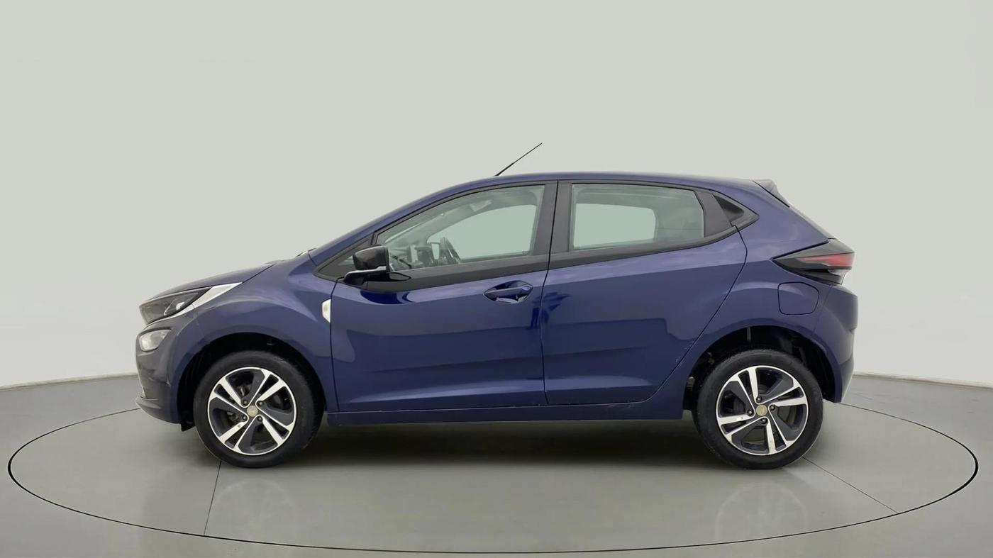 2022 Tata ALTROZ XZA, Petrol, Automatic, 10,734 km, Left Side