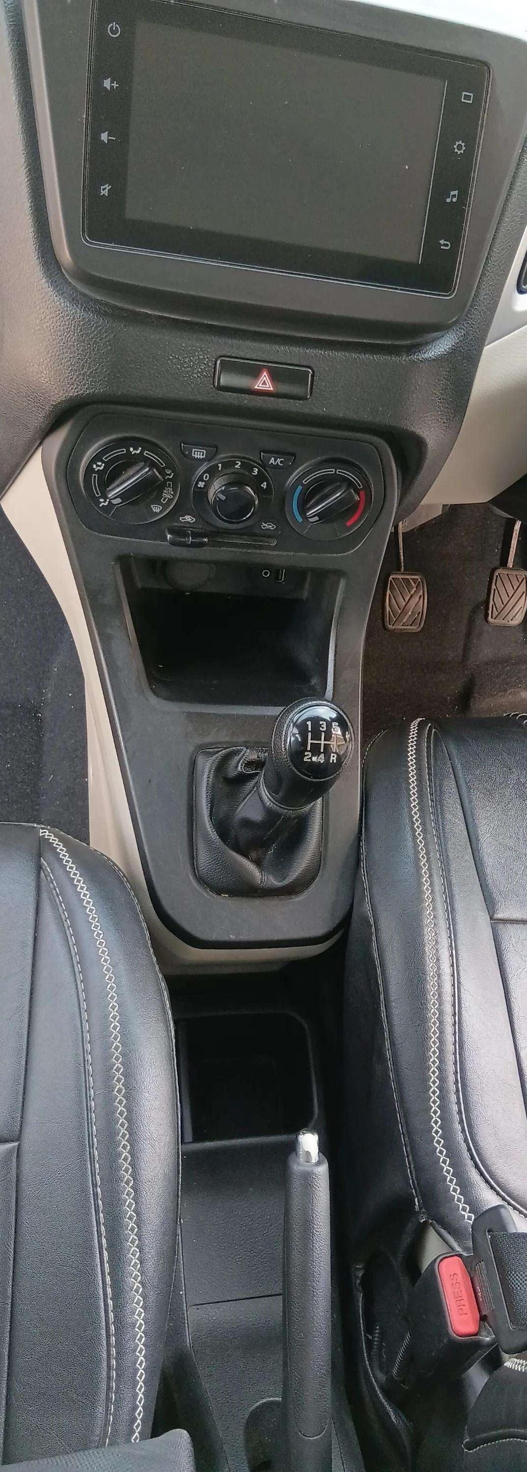 2020 Maruti New Wagon-R ZXI 1.2, Petrol, Manual, 43,262 km, Gear Lever
