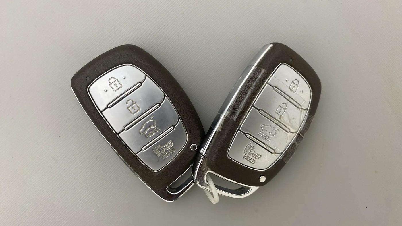2019 Hyundai VENUE SX PLUS 1.0 TURBO DCT, Petrol, Automatic, 35,371 km, Key Close Up