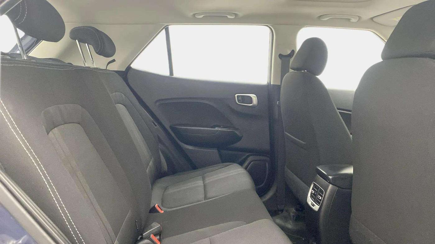 2019 Hyundai VENUE SX PLUS 1.0 TURBO DCT, Petrol, Automatic, 35,371 km, Right Side Rear Door Cabin