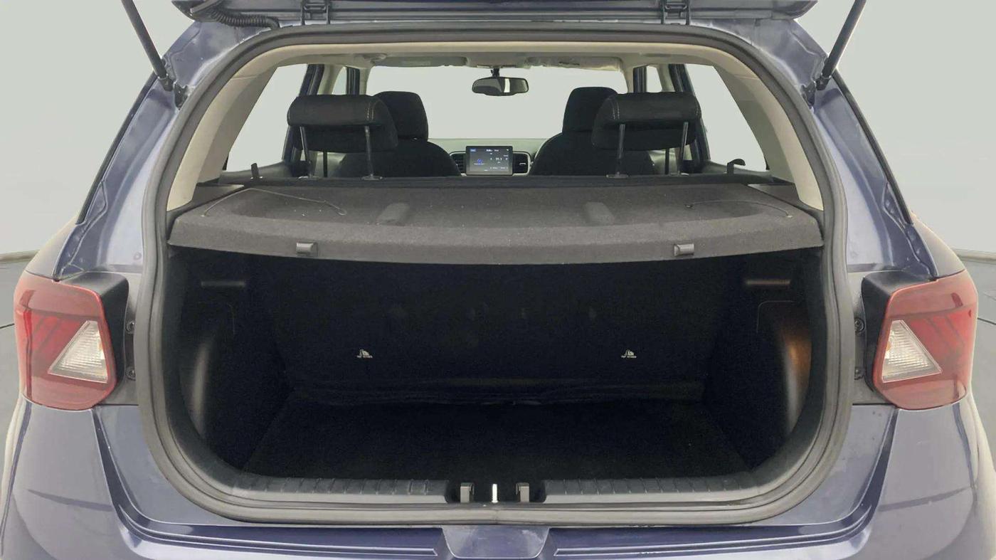 2019 Hyundai VENUE SX PLUS 1.0 TURBO DCT, Petrol, Automatic, 35,371 km, Boot Inside
