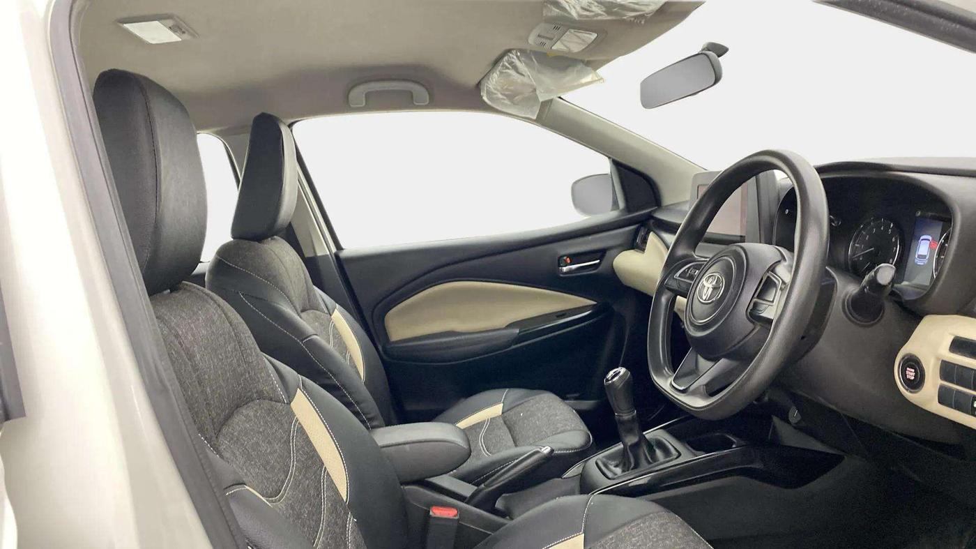 2023 Toyota Glanza G E-CNG, CNG, Manual, 47,527 km, Right Side Front Door Cabin