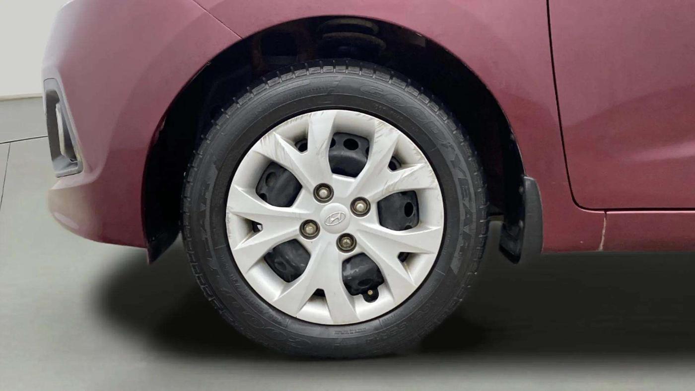 2014 Hyundai Grand i10 MAGNA 1.2 KAPPA VTVT, Petrol, Manual, 25,360 km, Left Front Wheel