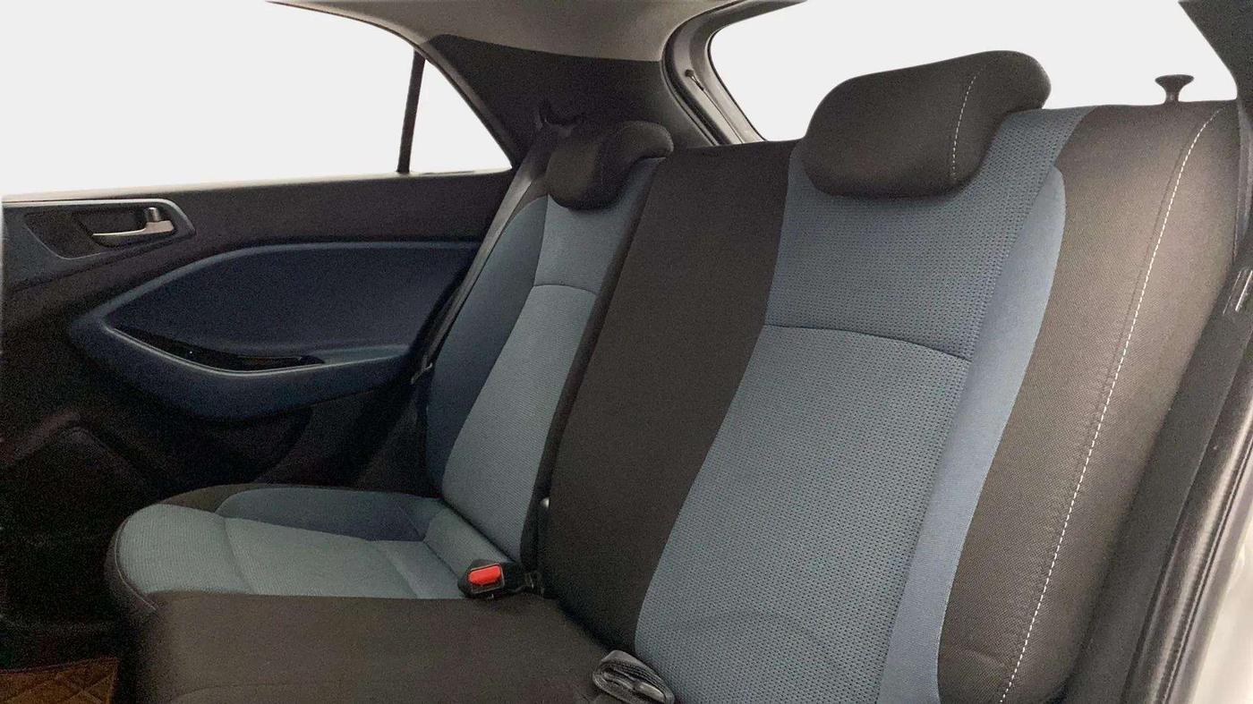 2016 Hyundai i20 Active 1.2 SX, Petrol, Manual, 64,150 km, Right Side Rear Door Cabin