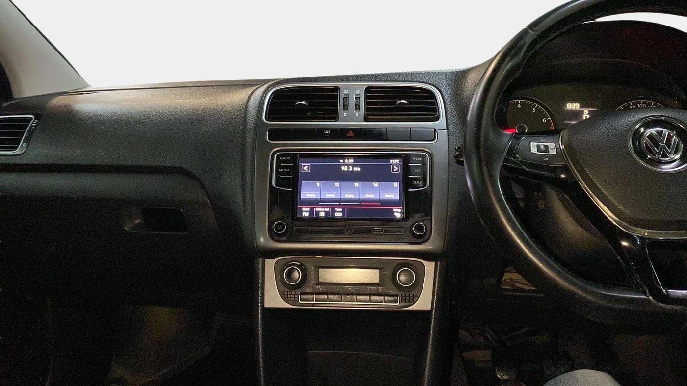 2020 Volkswagen Polo HIGHLINE PLUS 1.0, Petrol, Manual, 68,987 km, Air Conditioner