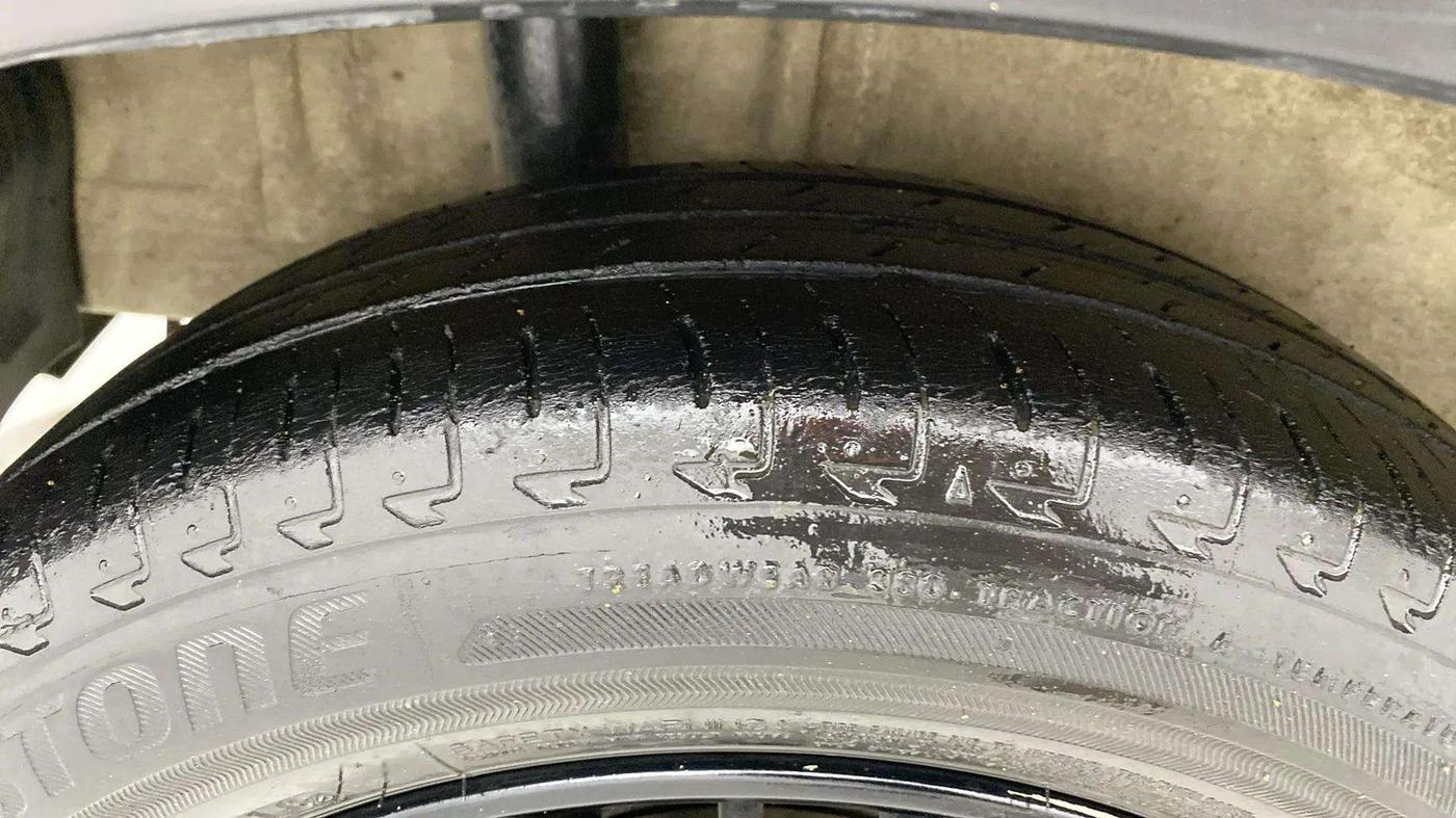 2018 Maruti IGNIS ZETA 1.2 AMT, Petrol, Automatic, 59,678 km, Right Rear Tyre Tread