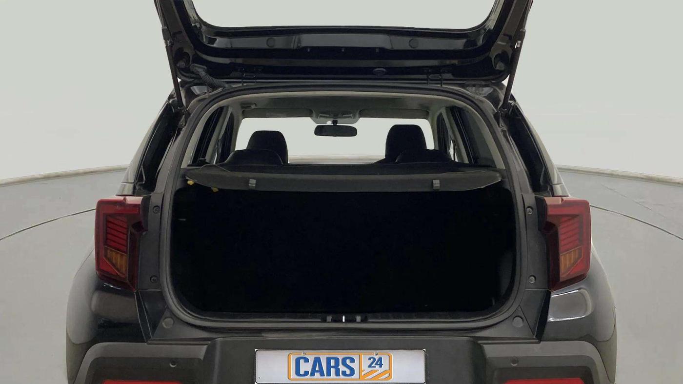 2024 KIA SONET HTK (O) 1.2 Petrol MT, Petrol, Manual, 10,729 km, Boot Inside