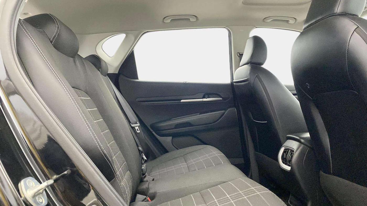 2024 KIA SONET HTK (O) 1.2 Petrol MT, Petrol, Manual, 10,729 km, Right Side Rear Door Cabin