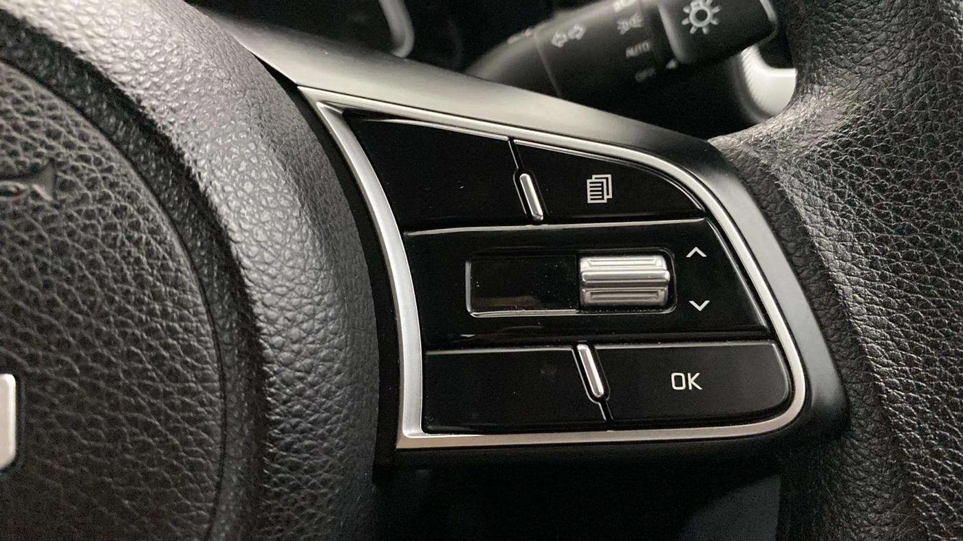 2024 KIA SONET HTK (O) 1.2 Petrol MT, Petrol, Manual, 10,729 km, Adaptive Cruise Control