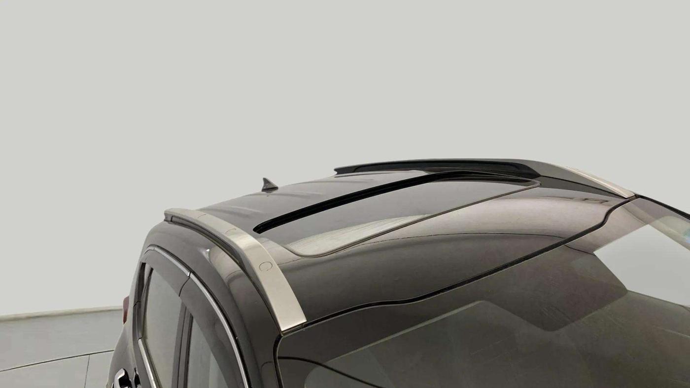 2024 KIA SONET HTK (O) 1.2 Petrol MT, Petrol, Manual, 10,729 km, Roof
