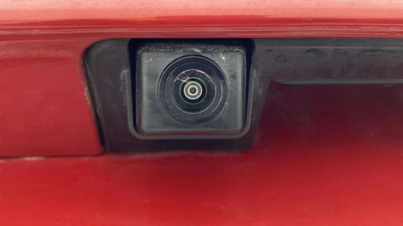2023 Mahindra XUV300 W8 (O) 1.2 PETROL, Petrol, Manual, 13,276 km, Parking Camera