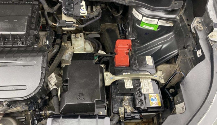 2022 Tata PUNCH CREATIVE  AMT, Petrol, Automatic, 16,257 km, Engine View - Left