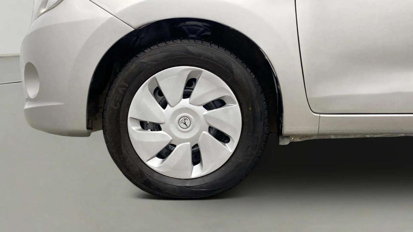 2015 Maruti Celerio VXI AMT, Petrol, Automatic, 83,200 km, Left Front Wheel