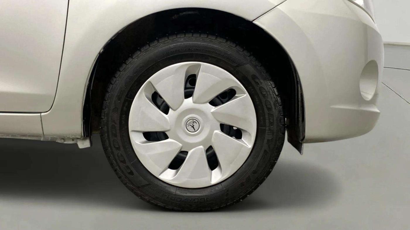 2015 Maruti Celerio VXI AMT, Petrol, Automatic, 83,200 km, Right Front Wheel