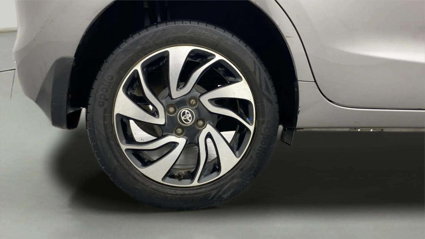 2021 Toyota Glanza G, Petrol, Manual, 52,806 km, Right Rear Wheel