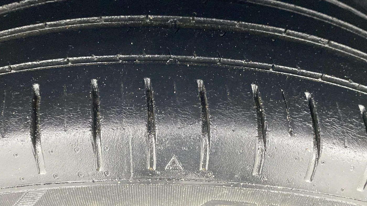2021 Toyota Glanza G, Petrol, Manual, 52,806 km, Right Rear Tyre Tread