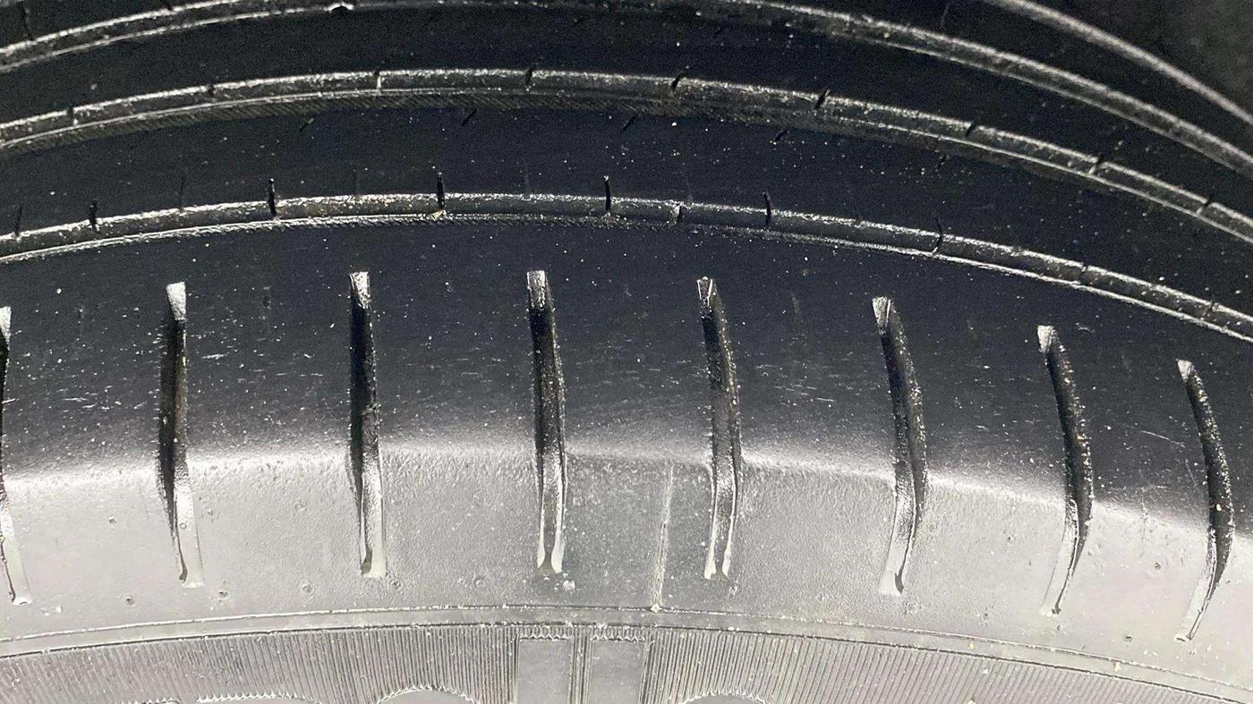 2021 Toyota Glanza G, Petrol, Manual, 52,806 km, Left Rear Tyre Tread