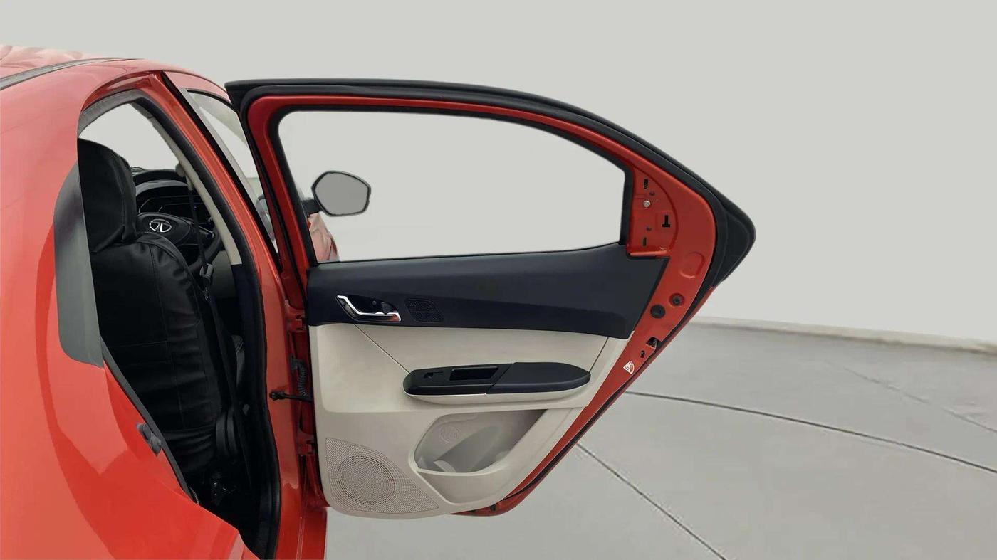 2023 Tata Tiago XZ PLUS PETROL, Petrol, Manual, 11,867 km, RHS Rear Door