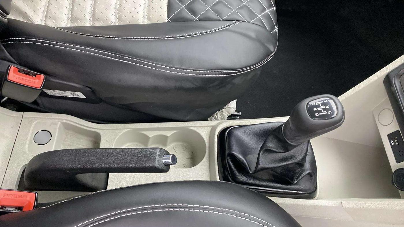 2023 Tata Tiago XZ PLUS PETROL, Petrol, Manual, 11,867 km, Gear Lever
