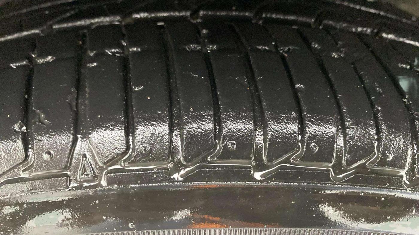 2023 Tata Tiago XZ PLUS PETROL, Petrol, Manual, 11,867 km, Left Front Tyre Tread