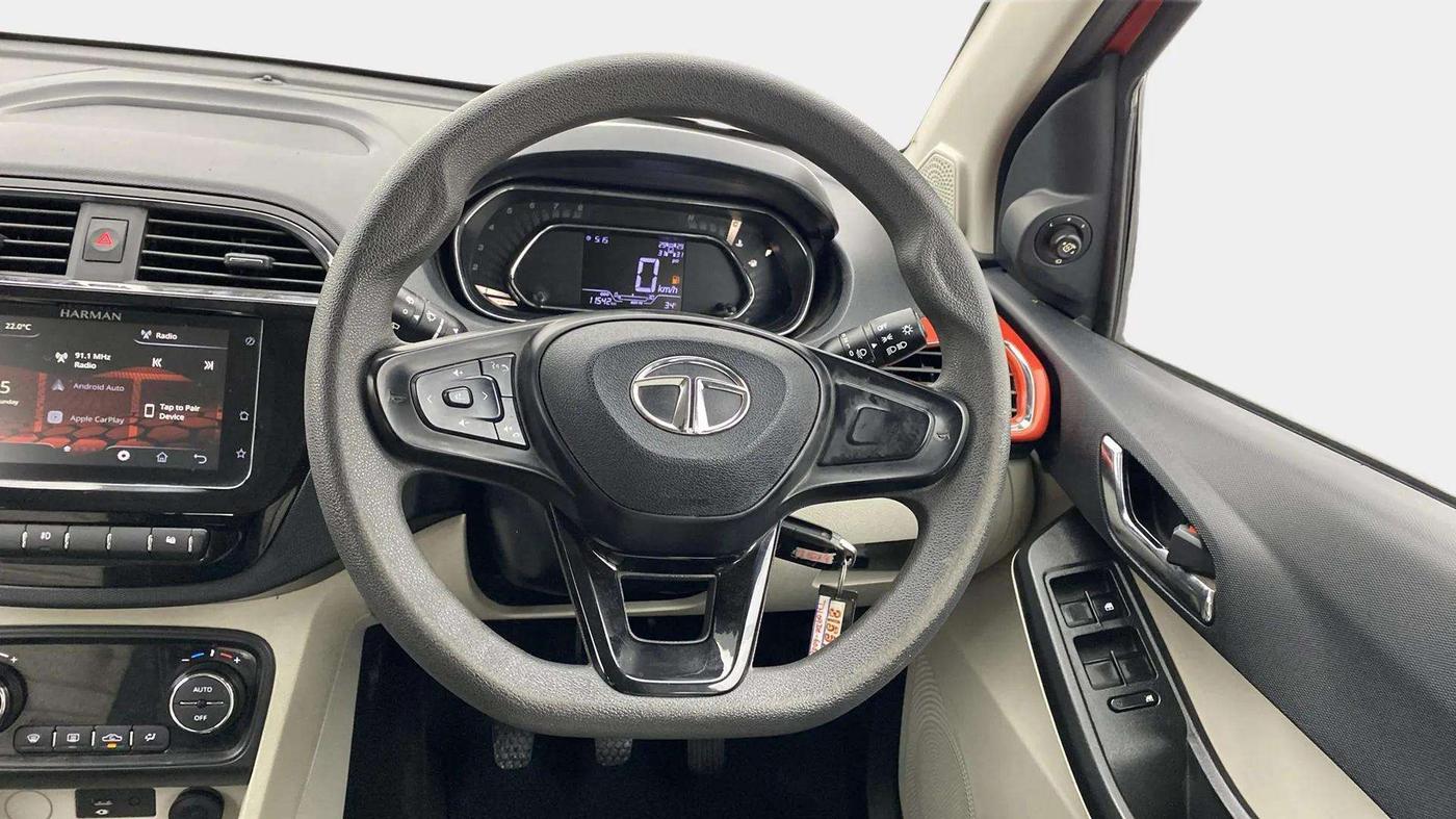 2023 Tata Tiago XZ PLUS PETROL, Petrol, Manual, 11,867 km, Steering Wheel Close Up