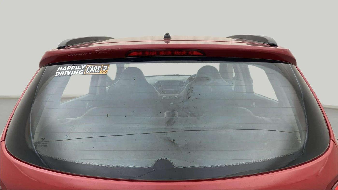 2018 Hyundai Grand i10 SPORTZ AT 1.2 KAPPA VTVT, Petrol, Automatic, 12,597 km, Rear Windshield