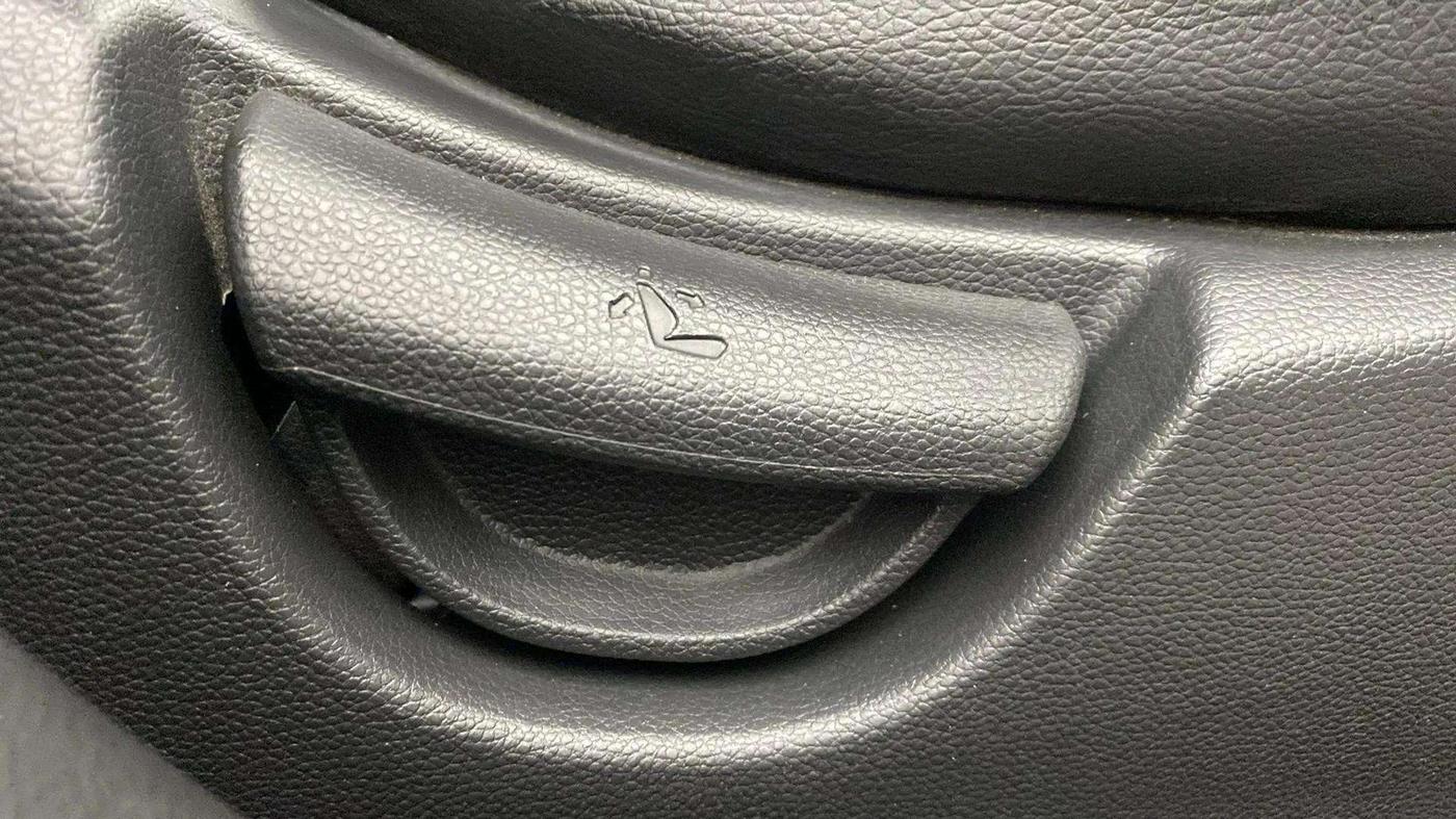 2018 Hyundai Grand i10 SPORTZ AT 1.2 KAPPA VTVT, Petrol, Automatic, 12,597 km, Driver Side Adjustment Panel