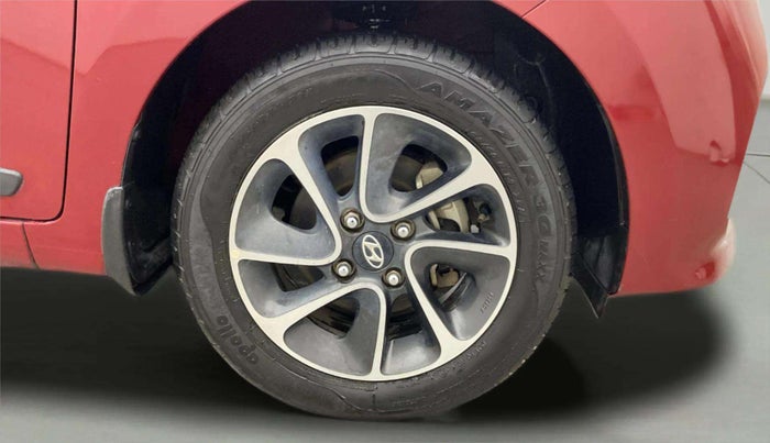 2018 Hyundai Grand i10 SPORTZ AT 1.2 KAPPA VTVT, Petrol, Automatic, 12,597 km, Right Front Wheel