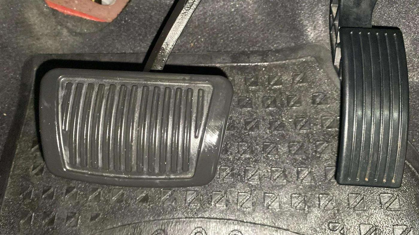 2018 Hyundai Grand i10 SPORTZ AT 1.2 KAPPA VTVT, Petrol, Automatic, 12,597 km, Pedals