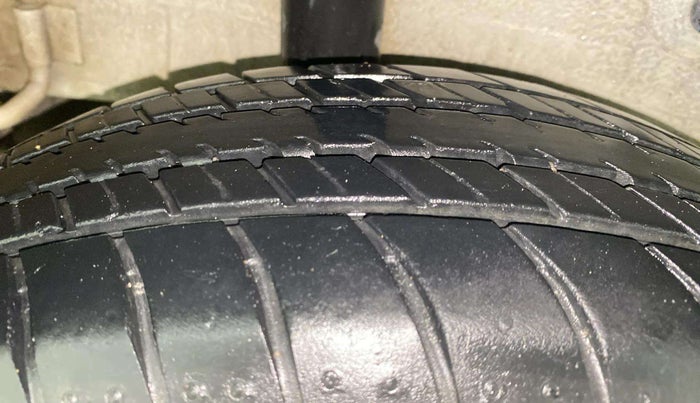 2019 Maruti Celerio ZXI, Petrol, Manual, 15,609 km, Right Rear Tyre Tread