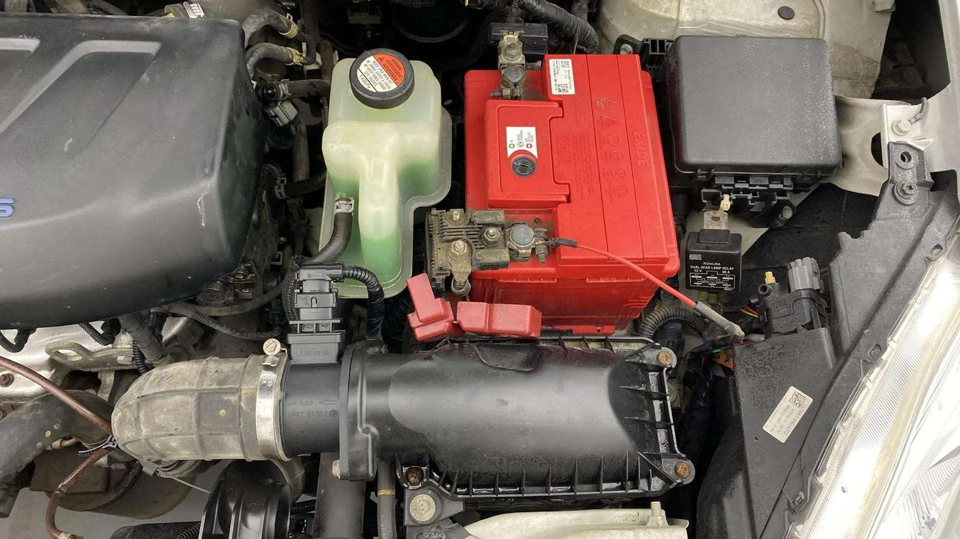 2019 Maruti Dzire VDI AMT, Diesel, Automatic, 77,645 km, Engine View - Left