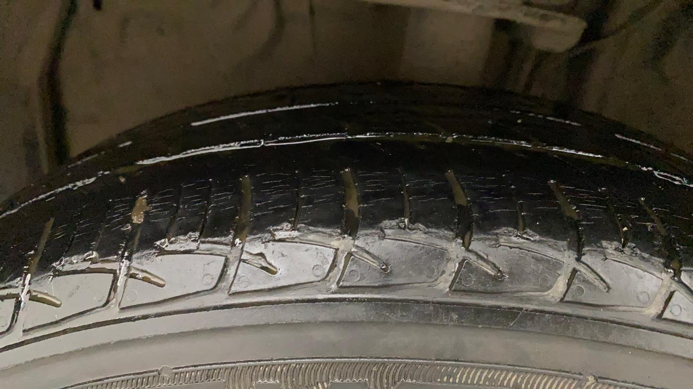 2021 Toyota YARIS G MT, Petrol, Manual, 39,201 km, Left Front Tyre Tread