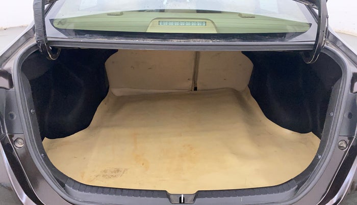 2021 Toyota YARIS G MT, Petrol, Manual, 39,157 km, Boot Inside