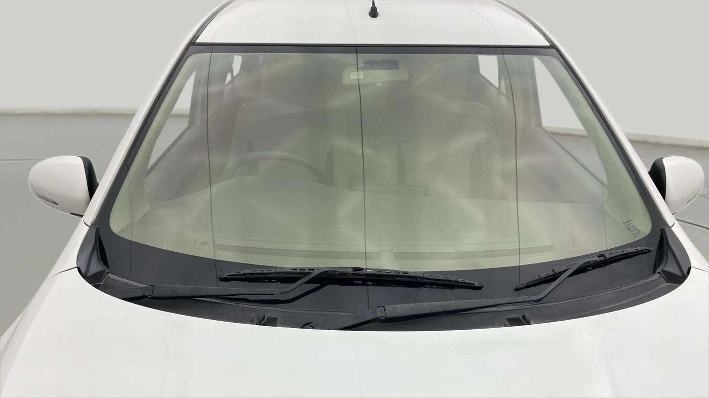 2020 Maruti Ertiga ZXI SHVS, Petrol, Manual, 56,588 km, Front Windshield