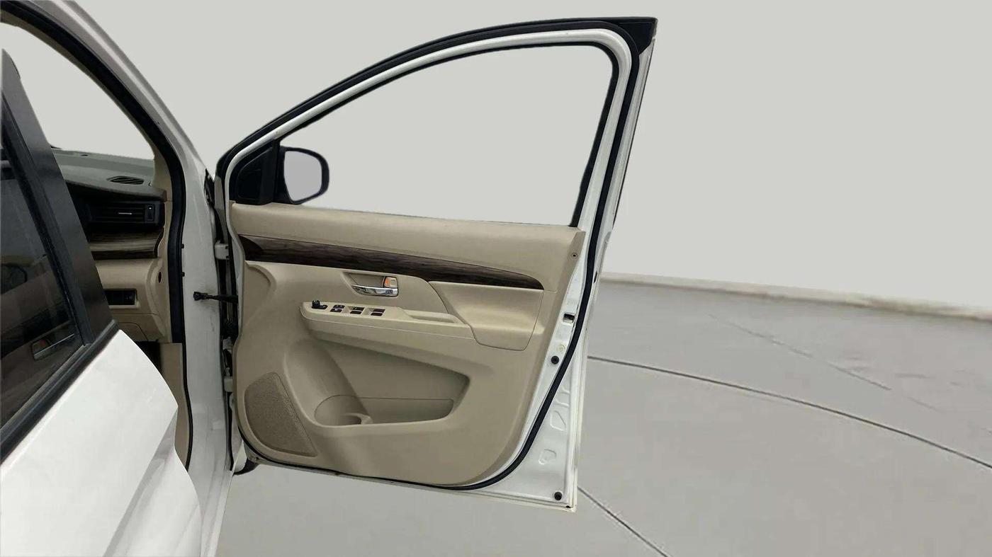 2020 Maruti Ertiga ZXI SHVS, Petrol, Manual, 56,588 km, RHS Front Door