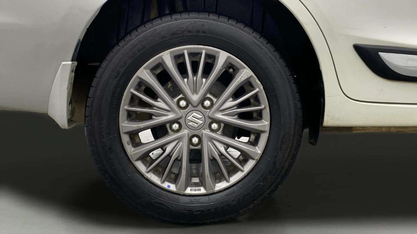 2020 Maruti Ertiga ZXI SHVS, Petrol, Manual, 56,588 km, Right Rear Wheel