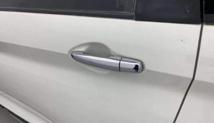 2020 Maruti Ertiga ZXI SHVS, Petrol, Manual, 57,685 km, Rear left door - Slightly dented