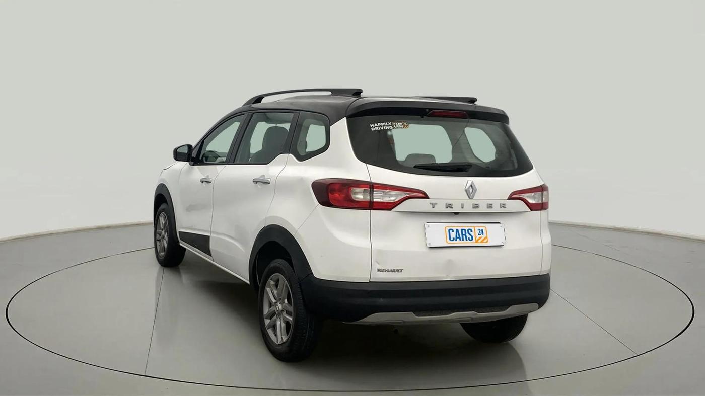 2023 Renault TRIBER RXZ DUAL TONE, Petrol, Manual, 39,826 km, Left Back Diagonal
