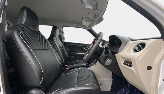 2023 Maruti New Wagon-R VXI 1.0, Petrol, Manual, 5,989 km, Right Side Front Door Cabin