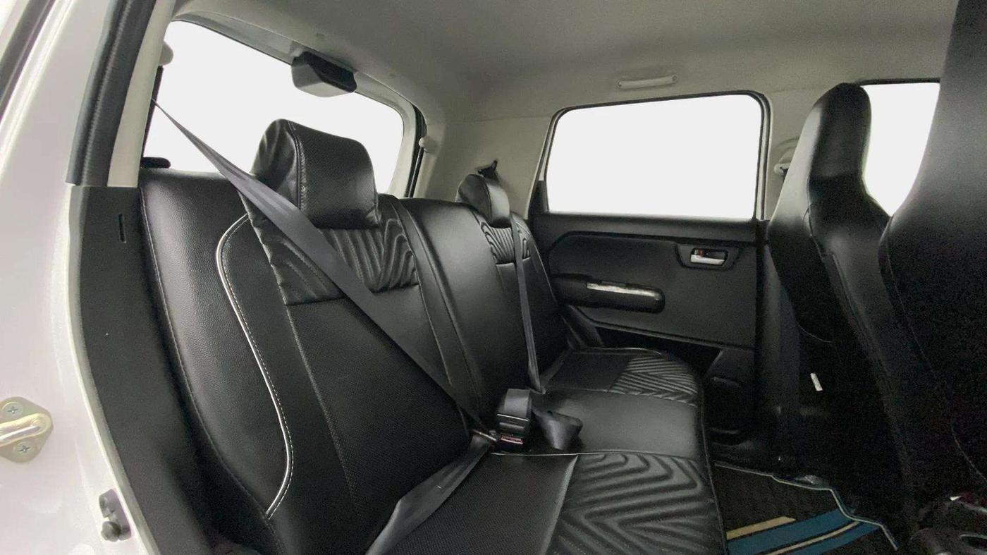 2023 Maruti New Wagon-R VXI 1.0, Petrol, Manual, 5,989 km, Right Side Rear Door Cabin