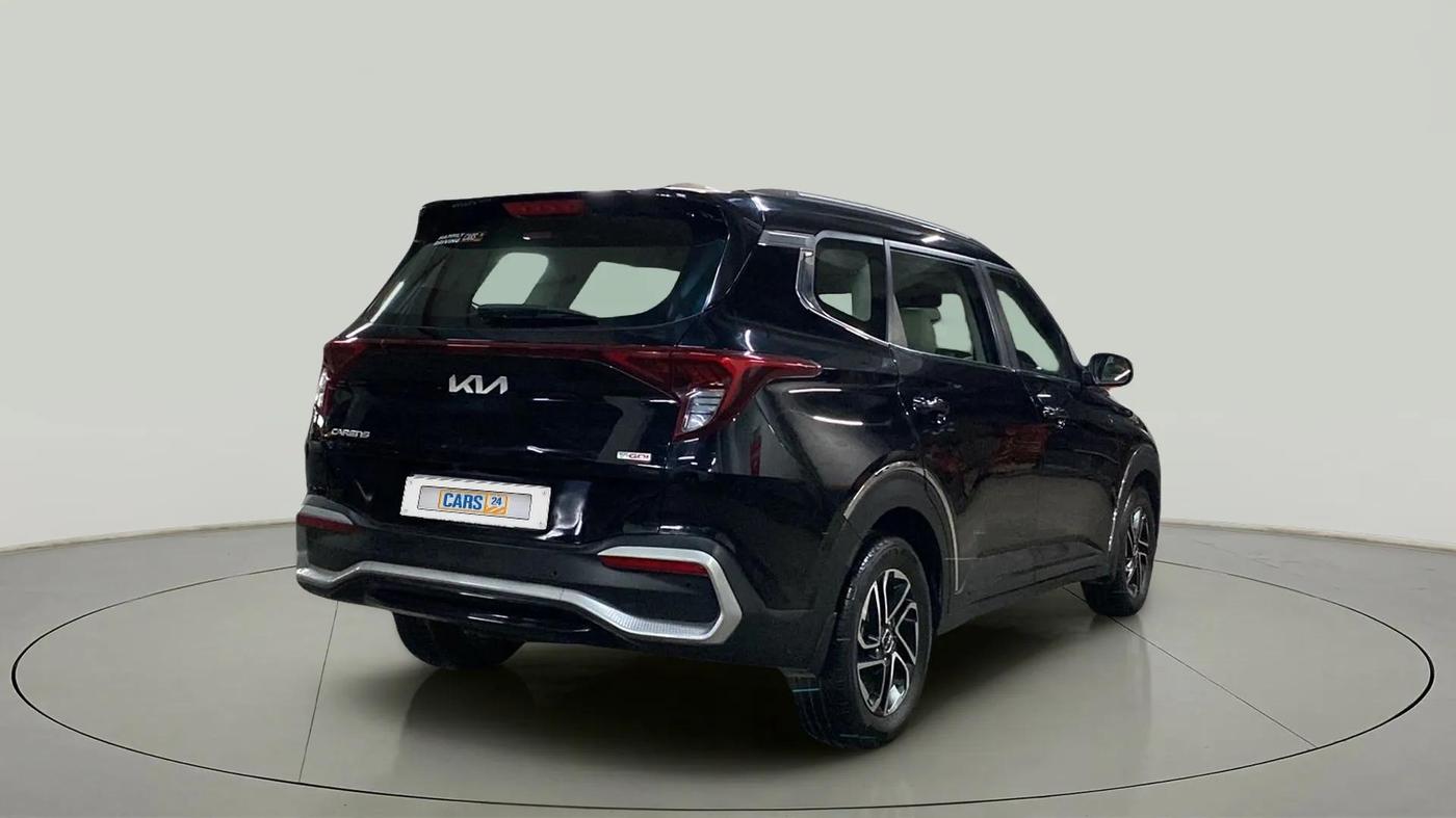 2022 KIA CARENS PRESTIGE PLUS 1.4 PETROL 7 STR, Petrol, Manual, 56,590 km, Right Back Diagonal