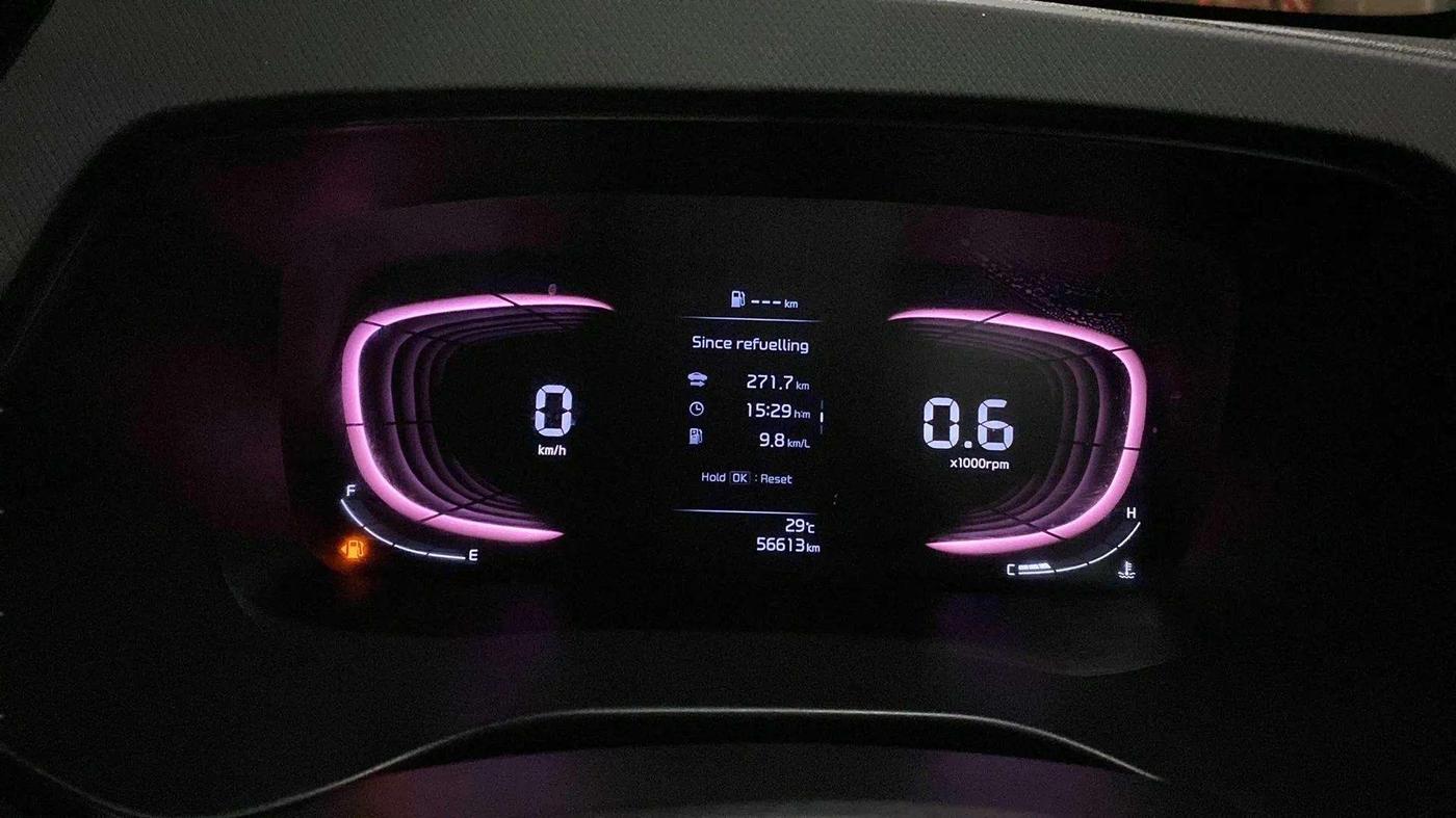 2022 KIA CARENS PRESTIGE PLUS 1.4 PETROL 7 STR, Petrol, Manual, 56,590 km, Odometer Image