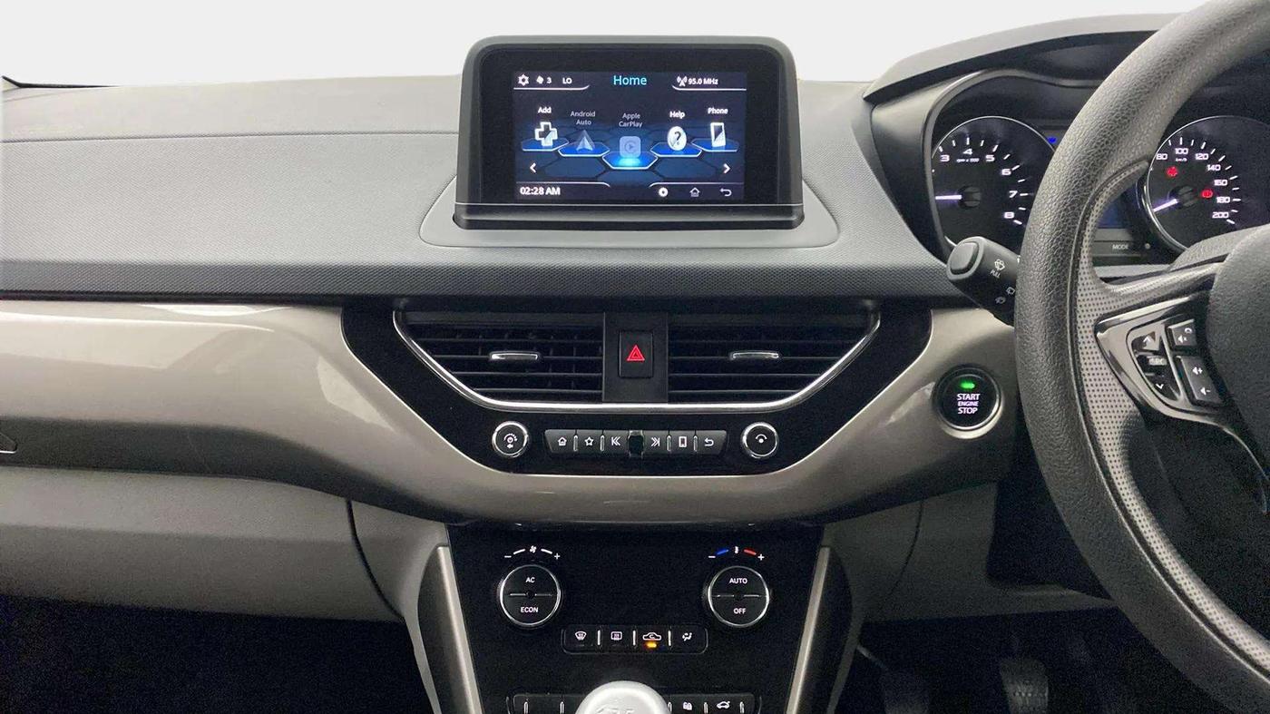 2019 Tata NEXON XZ PLUS PETROL DUAL TONE, Petrol, Manual, 46,005 km, Air Conditioner