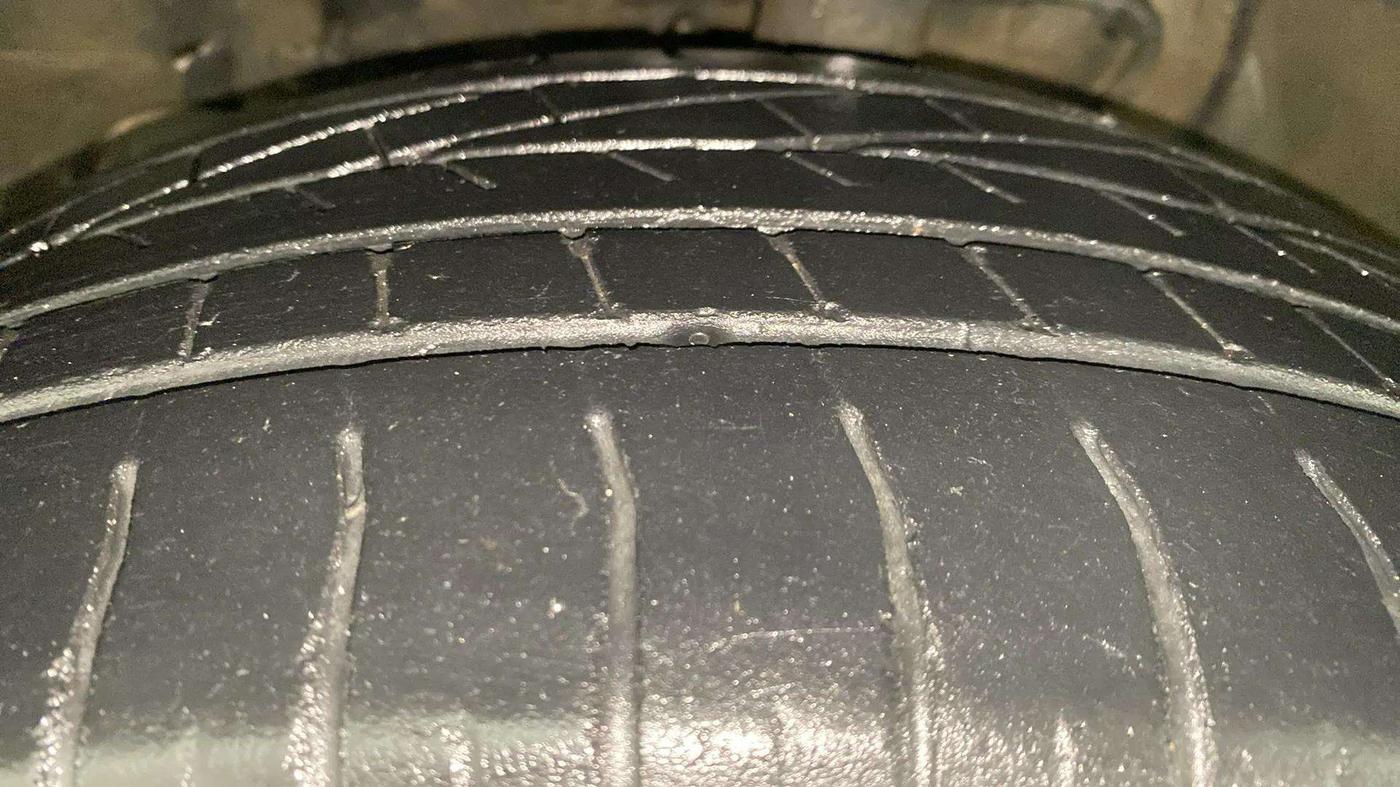 2019 Tata NEXON XZ PLUS PETROL DUAL TONE, Petrol, Manual, 46,005 km, Left Front Tyre Tread