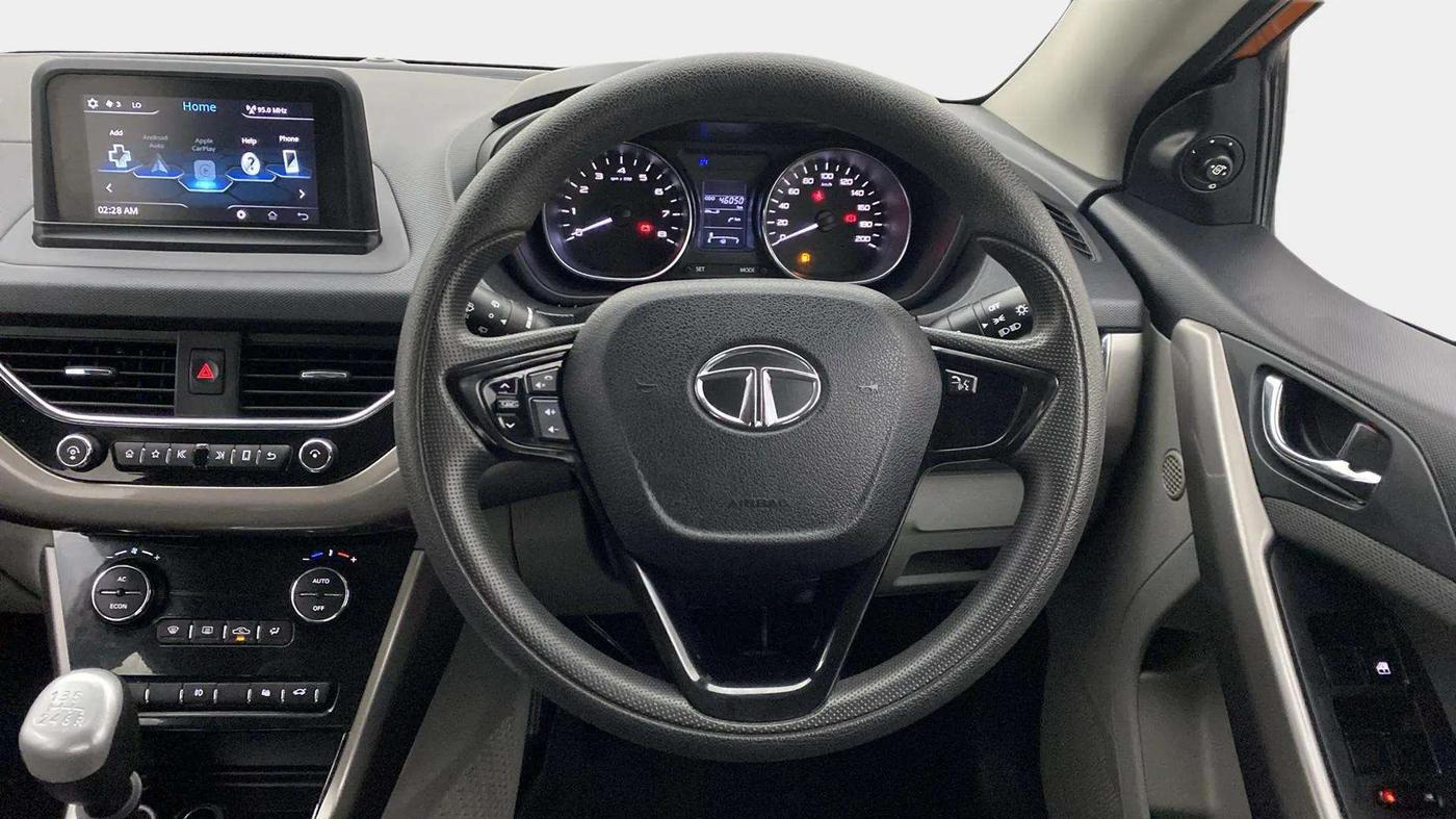 2019 Tata NEXON XZ PLUS PETROL DUAL TONE, Petrol, Manual, 46,005 km, Steering Wheel Close Up