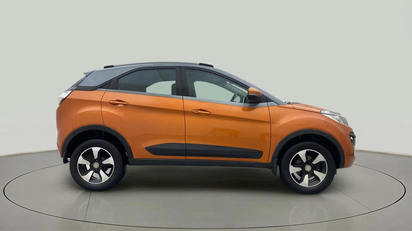 2019 Tata NEXON XZ PLUS PETROL DUAL TONE, Petrol, Manual, 46,005 km, Right Side View