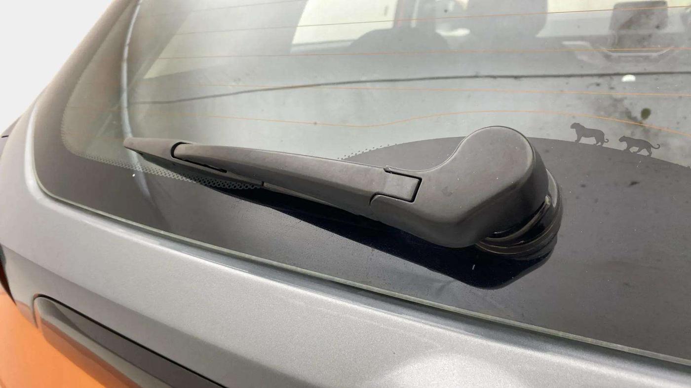 2019 Tata NEXON XZ PLUS PETROL DUAL TONE, Petrol, Manual, 46,005 km, Rear Wiper