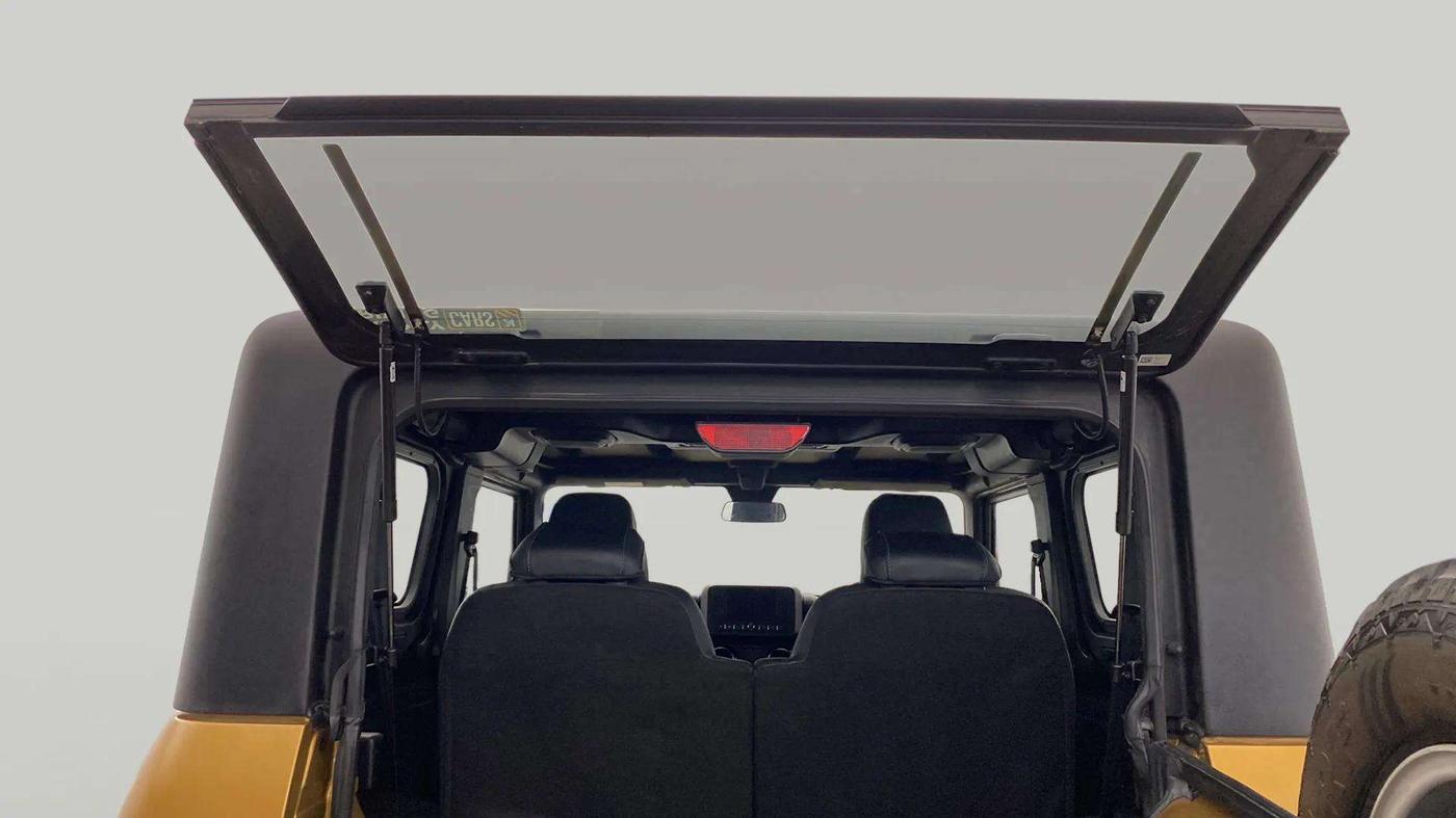 2023 Mahindra Thar LX P 2WD AT HT, Petrol, Automatic, 8,471 km, Boot Door Open